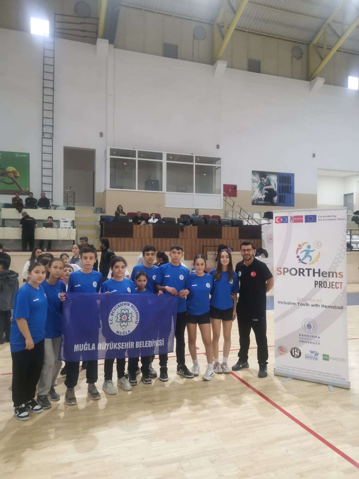 Büyükşehir Sporcularından Hemsball’da 4 Gümüş Madalya 3